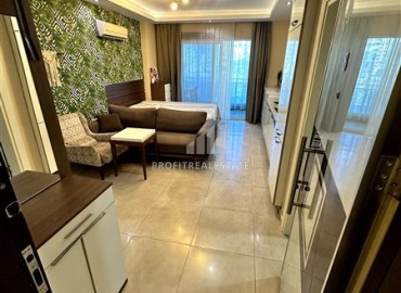 Уютная меблированная студия 0+1, 41м², в резиденции с инфраструктурой пятизвездочного отеля в 500м от моря в Махмутларе, Алания ID-18750 фото-2