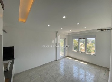 Новая двухкомнатная квартира, 50м², с чистовой отделкой в комплексе с бассейном в Авсалларе, Алания ID-18764 фото-3