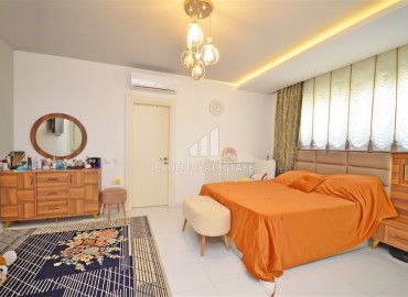 Стильный садовый дуплекс с тремя спальнями, 200м², в элитном комплексе района Каргыджак, Алания ID-18766 фото-17