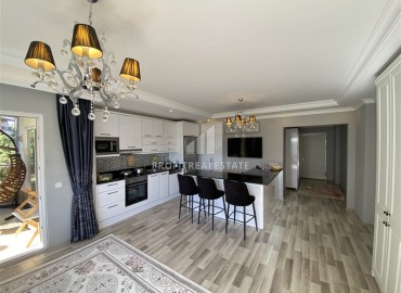 Элегантная трехкомнатная квартира, 120м² с остекленным балконом в элитном комплексе в Джикджилли, Алания ID-18767 фото-2