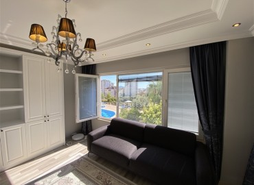 Элегантная трехкомнатная квартира, 120м² с остекленным балконом в элитном комплексе в Джикджилли, Алания ID-18767 фото-4