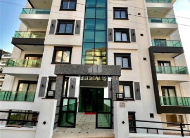 Новая меблированная двухкомнатная квартира, 54м², в комфортабельном комплексе в районе Тосмур, Алания ID-18771 фото-1