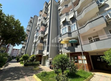 Квартира 2+1, 90м², в районе Оба, Алания, в комплексе с бассейном, в 600м от моря под ВНЖ ID-18777 фото-1