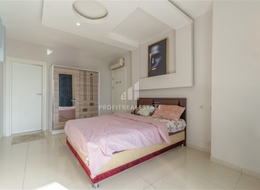 Видовая меблированная трехкомнатная квартира, 115м² в уютном комплексе на центральной улице Махмутлара в 300м от моря ID-18828 фото-11