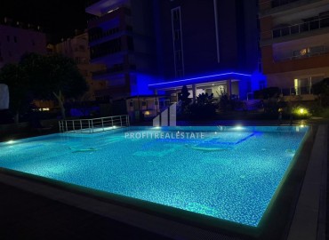 Большая меблированная квартира с одной спальней, 70м² в комплексе с зимним бассейном в 250м от моря в Махмутларе, Алания ID-18836 фото-13