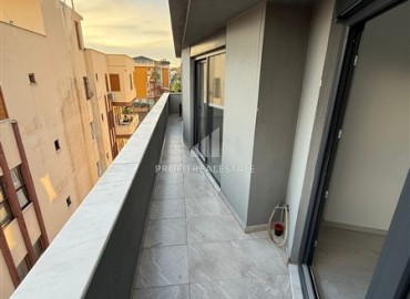 Квартира с двумя спальнями, 120м², оригинальной планировки в новом доме городского типа в центре Алании ID-18840 фото-12