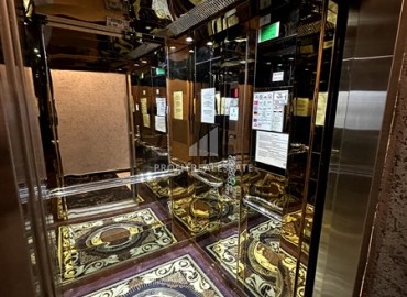 Элегантная двухкомнатная квартира, 55м², в новостройке с хорошей инфраструктурой в Махмутларе, Алания ID-18848 фото-16