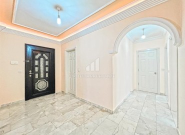 Готовая к проживанию, квартира 2+1, 150м², в уютном комплексе на центральной улице Махмутлара, Алания ID-18857 фото-7