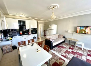 Готовая к проживанию, бюджетная трехкомнатная квартира, 90м², в доме городского типа, в 300м от моря в центре Алании ID-18869 фото-3