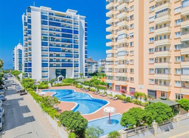 Видовая меблированная двухкомнатная квартира, 65м², в элитном комплексе Махмутлара, в 250м от Средиземного моря ID-18888 фото-14