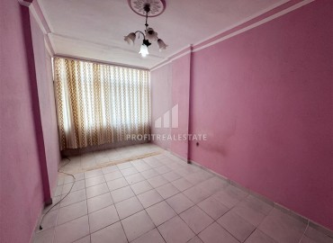 Недорогая вторичная недвижимость: квартира 2+1 с отдельной кухней, 115м², в 250м от моря в Махмутларе, Алания ID-18910 фото-10