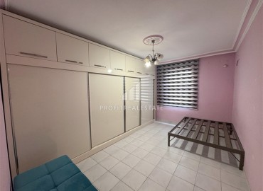 Недорогая вторичная недвижимость: квартира 2+1 с отдельной кухней, 115м², в 250м от моря в Махмутларе, Алания ID-18910 фото-12