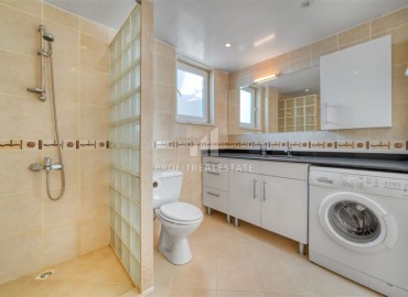 Стильная вилла с тремя спальнями, 250м², с потрясающими видами в районе Тепе, Алания под ВНЖ ID-18912 фото-11