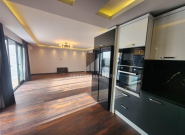 Видовой пентхаус 3+1, 155м², с ремонтом и бытовой техникой в Махмутларе, в 300м от моря по привлекательной цене ID-18915 фото-2