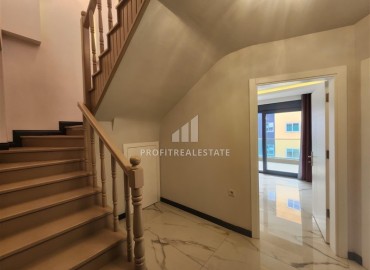 Видовой пентхаус 3+1, 155м², с ремонтом и бытовой техникой в Махмутларе, в 300м от моря по привлекательной цене ID-18915 фото-5