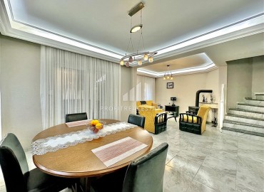 Двухуровневая квартира с тремя спальнями, 125м², в коттеджном поселке в районе Алании Демирташ, в 600м от моря ID-18916 фото-5