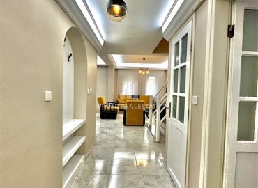 Двухуровневая квартира с тремя спальнями, 125м², в коттеджном поселке в районе Алании Демирташ, в 600м от моря ID-18916 фото-8