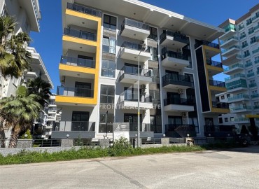 Двухкомнатная квартира, 55м², в резиденции с хорошей инфраструктурой в 500м от моря в Махмутларе, Алания ID-18917 фото-1