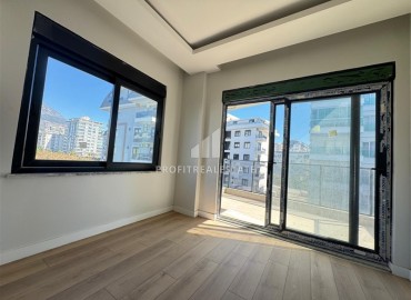 Двухкомнатная квартира, 55м², в резиденции с хорошей инфраструктурой в 500м от моря в Махмутларе, Алания ID-18917 фото-5