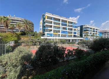 Укомплектованная двухкомнатная квартира, 65м², в комплексе премиум класса в 200м от моря в районе Кестель, Алания ID-18923 фото-14