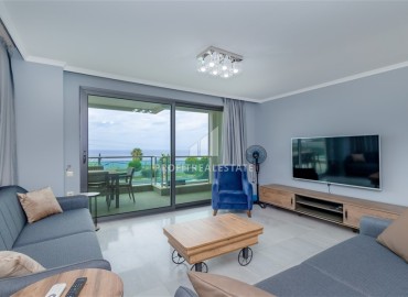 Элегантные видовые трехкомнатные апартаменты, 110м², на первой береговой линии в Каргыджаке, Алания ID-18936 фото-2