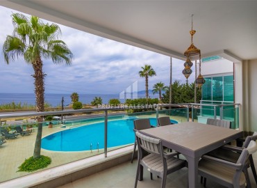 Элегантные видовые трехкомнатные апартаменты, 110м², на первой береговой линии в Каргыджаке, Алания ID-18936 фото-14