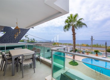 Элегантные видовые трехкомнатные апартаменты, 110м², на первой береговой линии в Каргыджаке, Алания ID-18936 фото-15