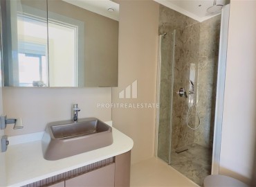 Новая видовая трехкомнатная квартира, 105м², в элитном комплексе на первой береговой линии в Каргыджаке, Алания ID-18938 фото-6