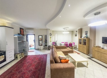 Трехкомнатные меблированные апартаменты, 100м², в комплексе с бассейном, у моря в районе Оба, Алания под ВНЖ ID-18941 фото-2