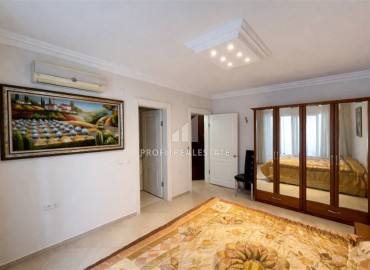 Элегантная квартира 2+1, 120м², с отличными видами в центре Алании в комплексе с бассейном ID-18949 фото-7