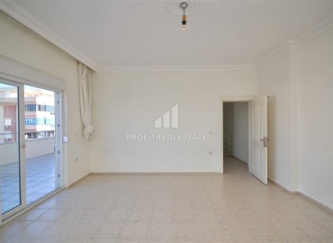 Просторный видовой пентхаус 4+1, 170м², в комплексе с бассейном в центре Махмутлара в 400м от моря ID-18958 фото-20