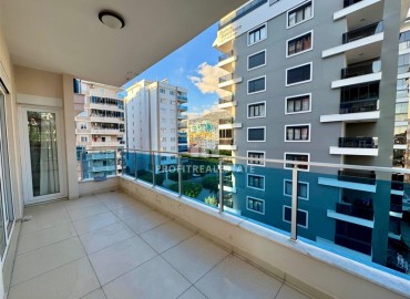 Готовая к проживанию, квартира 2+1 с отдельной кухней, 120м², в комплексе с бассейном в Махмутларе, Алания ID-18977 фото-18