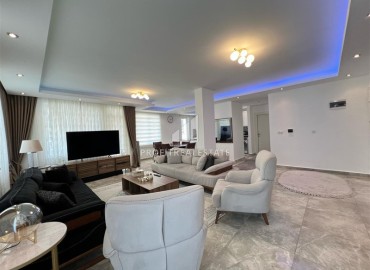 Меблированный пентхаус с четырьмя спальнями, 200м², в комфортабельном комплексе в районе Оба, Алания, в 200м от моря под ВНЖ ID-18981 фото-3