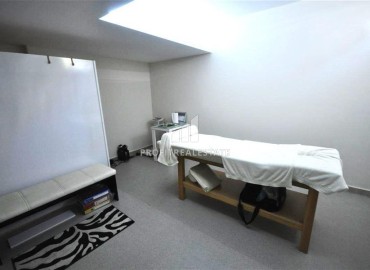 Меблированный пентхаус с четырьмя спальнями, 200м², в комфортабельном комплексе в районе Оба, Алания, в 200м от моря под ВНЖ ID-18981 фото-34