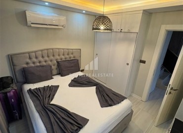 Стильный четырехкомнатный пентхаус, 150м², в современном комплексе с бассейном в центре Алании, в 300м от моря ID-18983 фото-7