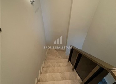 Стильный четырехкомнатный пентхаус, 150м², в современном комплексе с бассейном в центре Алании, в 300м от моря ID-18983 фото-10