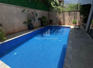 Стильный четырехкомнатный пентхаус, 150м², в современном комплексе с бассейном в центре Алании, в 300м от моря ID-18983 фото-28