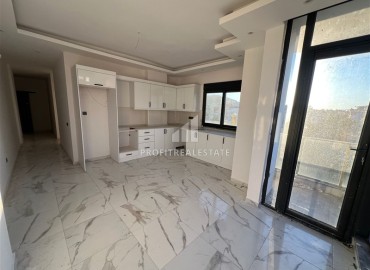 Трехкомнатная квартира, 85м², в новом комплексе с бассейном, с отличной локацией в центре Алании под ВНЖ ID-18985 фото-2