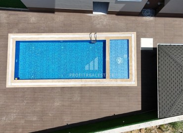 Трехкомнатные апартаменты с видом на море и горы, 68м², в малоквартирном комплексе в районе Алании - Оба ID-18986 фото-18