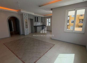 Большая квартира 2+1, 120м², после ремонта в уютном комплексе на первой береговой линии в Махмутларе, Алания ID-18987 фото-6