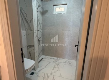 Большая квартира 2+1, 120м², после ремонта в уютном комплексе на первой береговой линии в Махмутларе, Алания ID-18987 фото-9