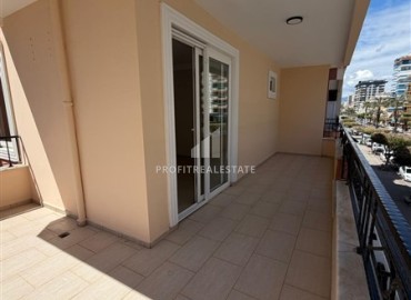 Большая квартира 2+1, 120м², после ремонта в уютном комплексе на первой береговой линии в Махмутларе, Алания ID-18987 фото-13