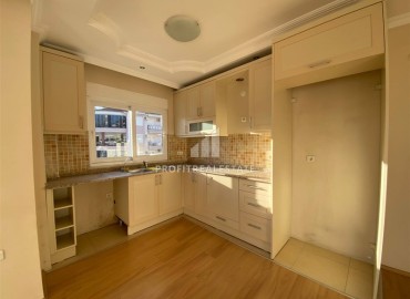 Квартира с двумя спальнями, 100м², с видом на море в комплексе с бассейном, в районе Джикджилли, Алания ID-18988 фото-4