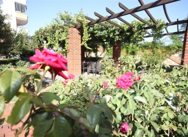 Трехкомнатная видовая квартира, 110м², в уютном комплексе в 100м от моря в районе Алании Демирташ ID-18989 фото-19