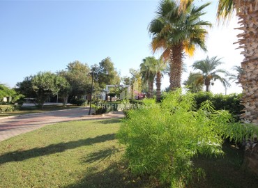 Трехкомнатная видовая квартира, 110м², в уютном комплексе в 100м от моря в районе Алании Демирташ ID-18989 фото-21