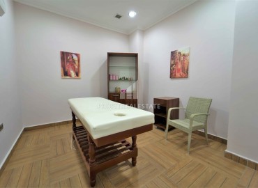 Укомплектованная квартира 1+1, 75м², в элитной резиденции в 150м от моря в районе Махмутлар, Алания ID-18999 фото-18