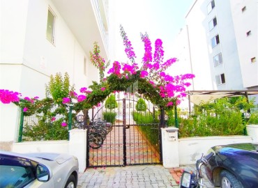 Меблированная квартира 1+1, 60м², в комплексе с бассейном от собственника в районе Махмутлар, Алания ID-19002 фото-18