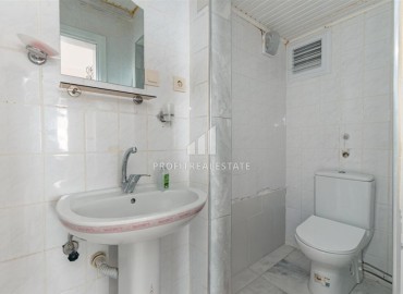 Вторичная недвижимость в центре Махмутларе, Алания: меблированная квартира 2+1, 95м², в доме городского типа ID-19005 фото-8