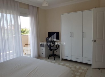Furnished two bedroom apartment, 115m², with mountain views in a cozy residence in Oba, Alanya ID-15285 фото-9
