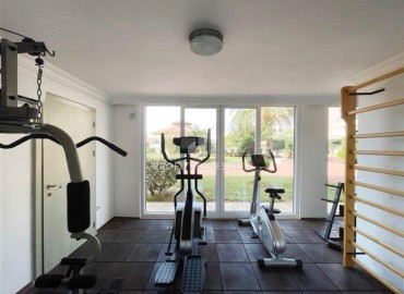 Furnished two bedroom apartment, 115m², with mountain views in a cozy residence in Oba, Alanya ID-15285 фото-20